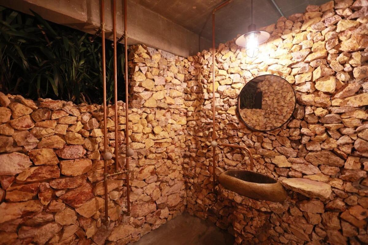 新古毛The Wildwood Retreat Kkb别墅 外观 照片